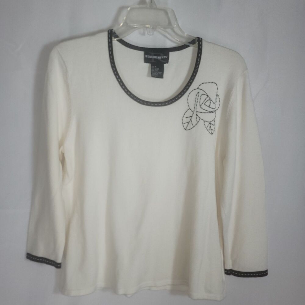 Vintage Cream Embroidered Rose Womens Knit Top Contrast Stitch Accent Size M